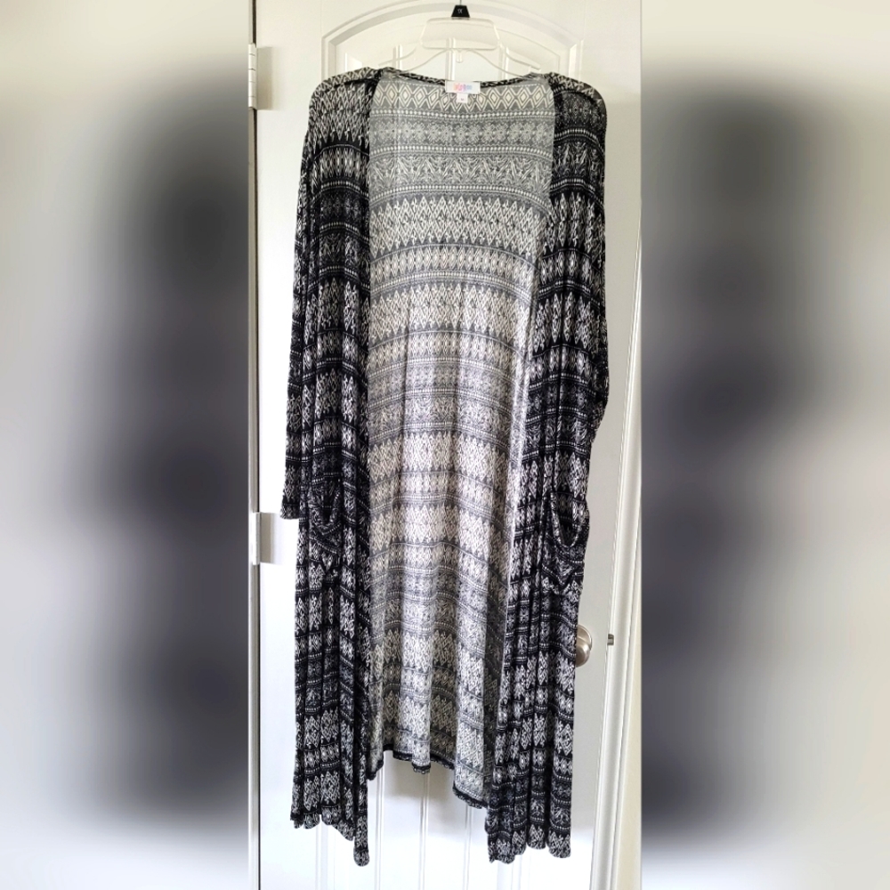 LuLaRo Sarah